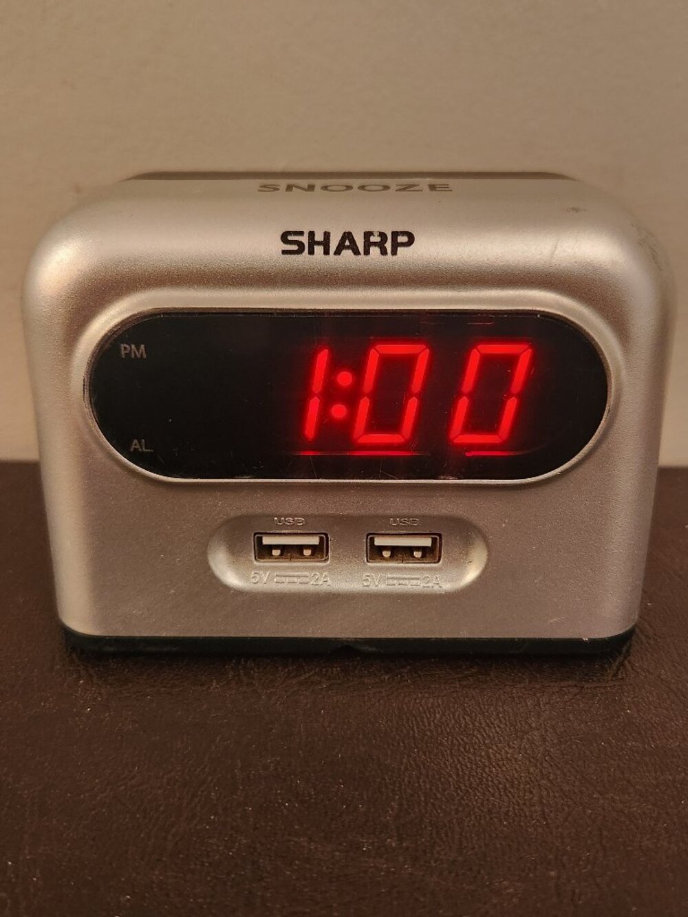 Sharp Bedside Alarm Clock with 2 Charger USB Phone Charger Ports